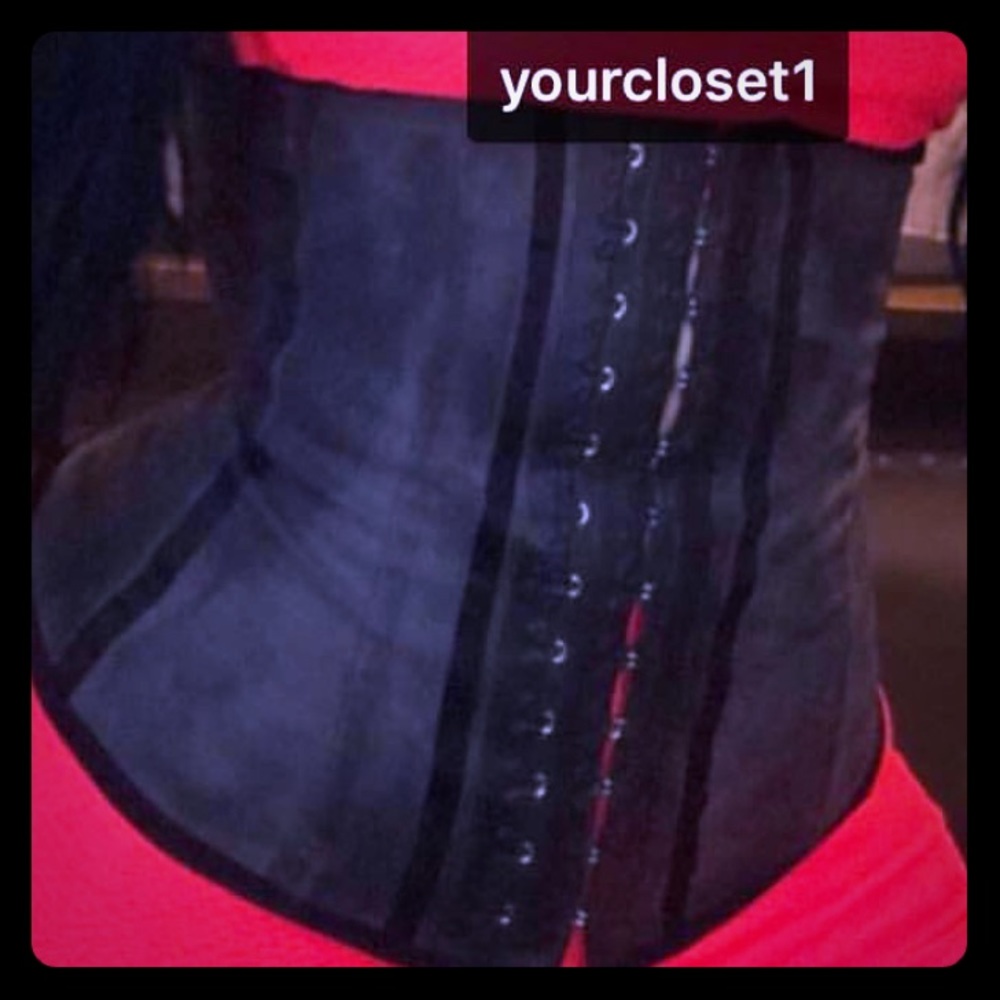 Latex waist trainer